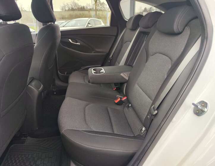 Hyundai i30 Kombi 1,6 l 85 kw