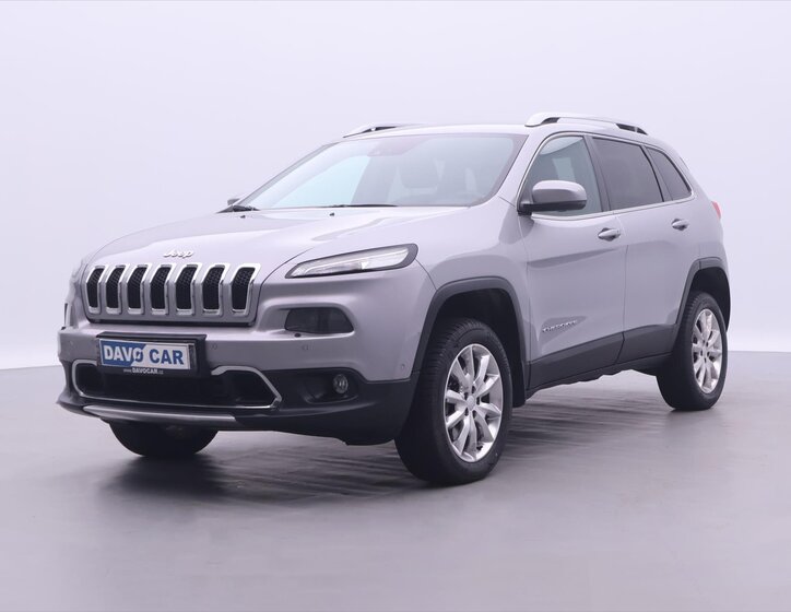 Jeep Cherokee SUV / Terénní 2,2 l 147 kw