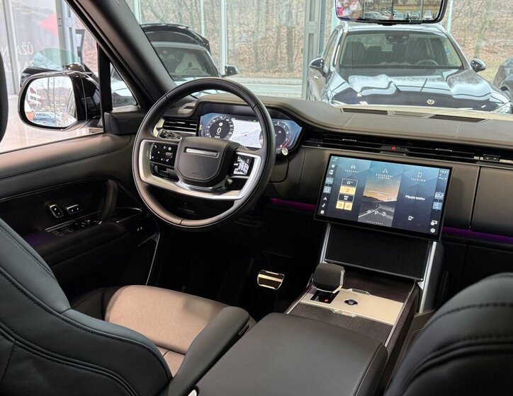 Land Rover Range Rover SUV / Terénní 4,4 l 390 kw
