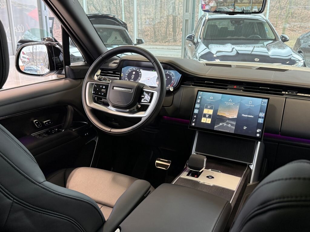 Land Rover Range Rover SUV / Terénní 4,4 l 390 kw