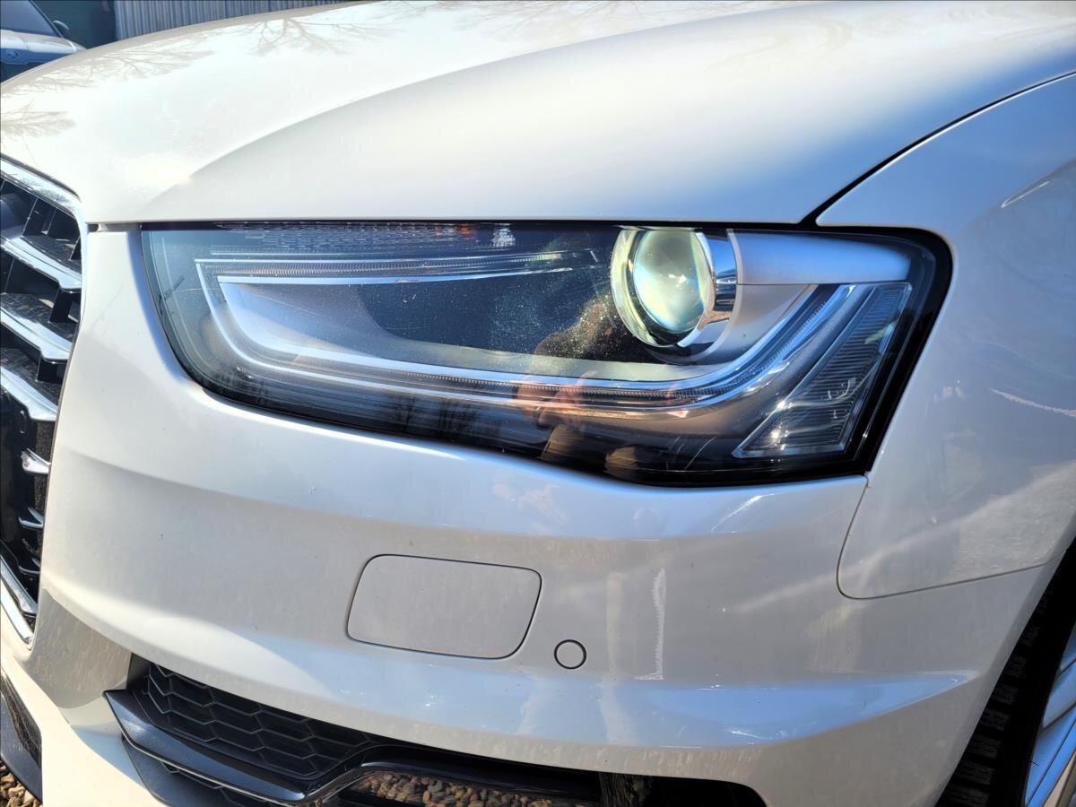 Audi A4 Sedan / Limuzína 2,0 l 110 kw