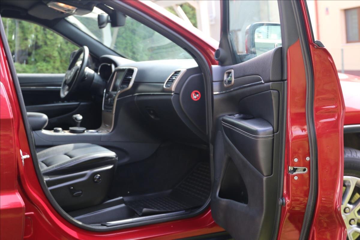 Jeep Grand Cherokee Kombi 3,0 l 184 kw