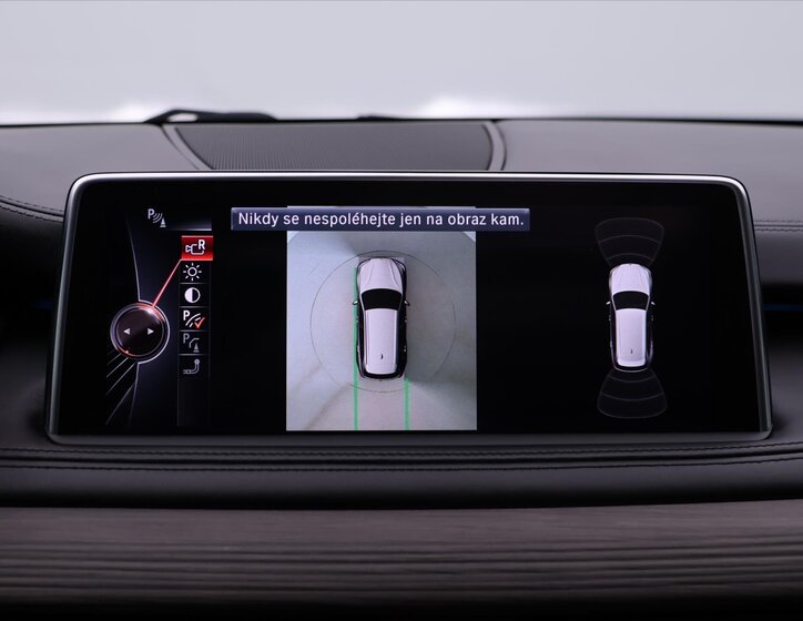 BMW X5 SUV / Terénní 3,0 l 230 kw