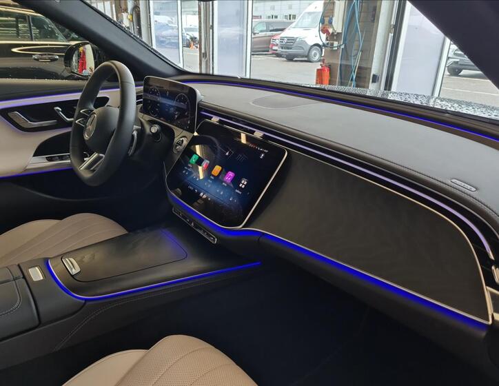 Mercedes-Benz Třídy E 14