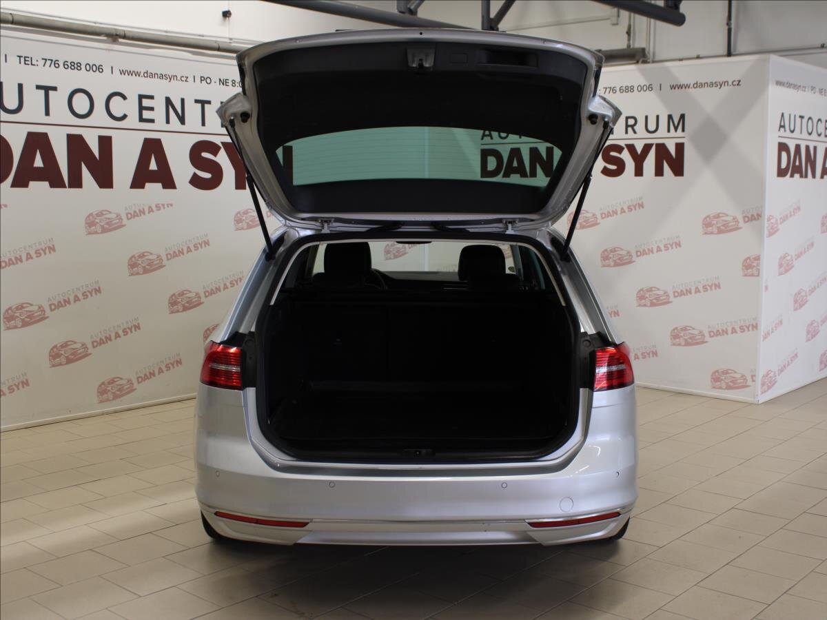 Volkswagen Passat Kombi 2,0 l 110 kw