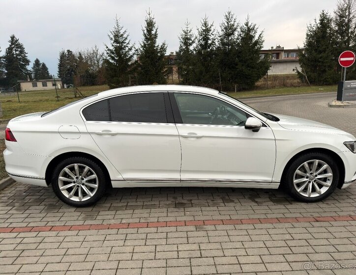 Volkswagen Passat Sedan 0,0 110 kw