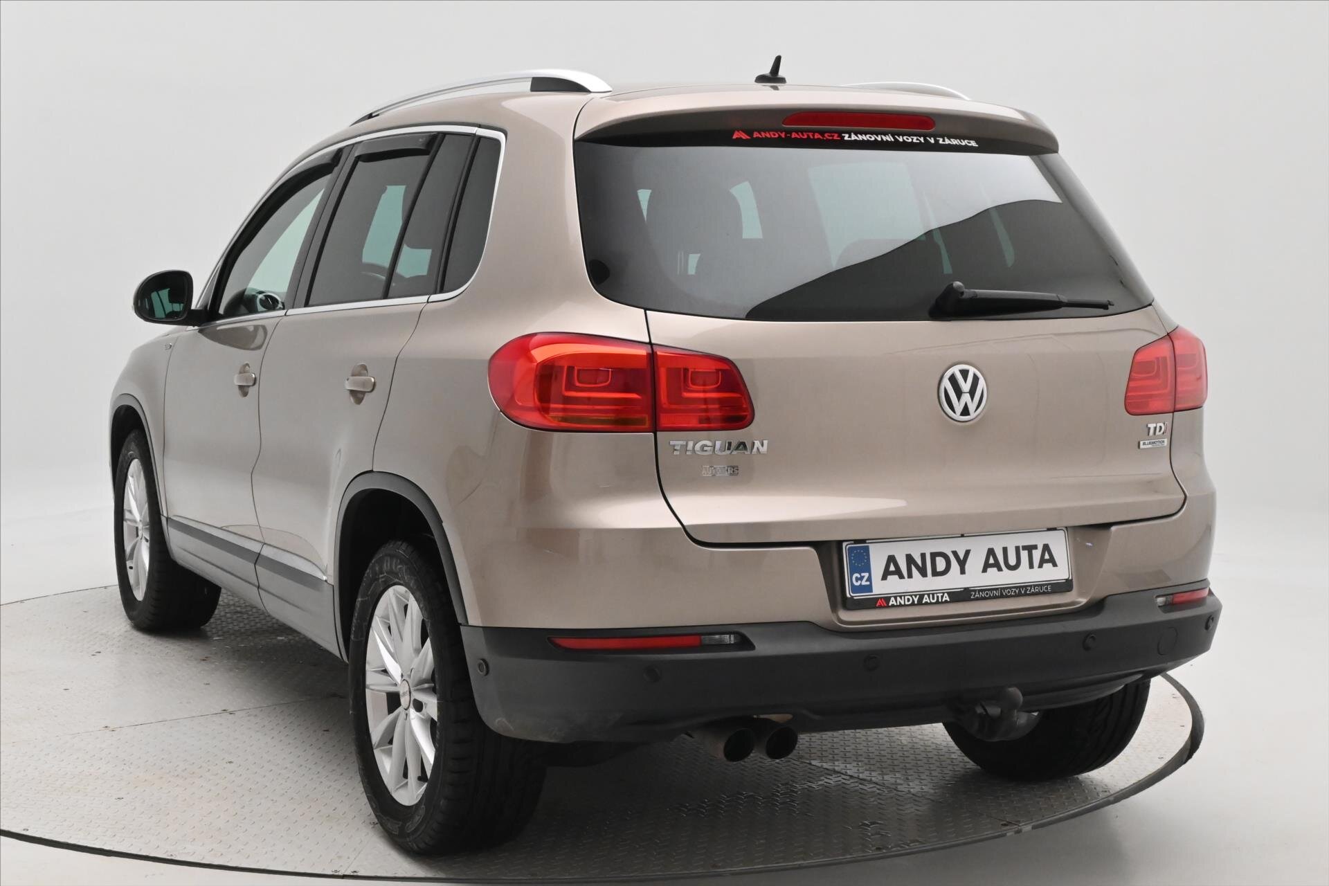 Volkswagen Tiguan SUV 2,0 l 81 kw