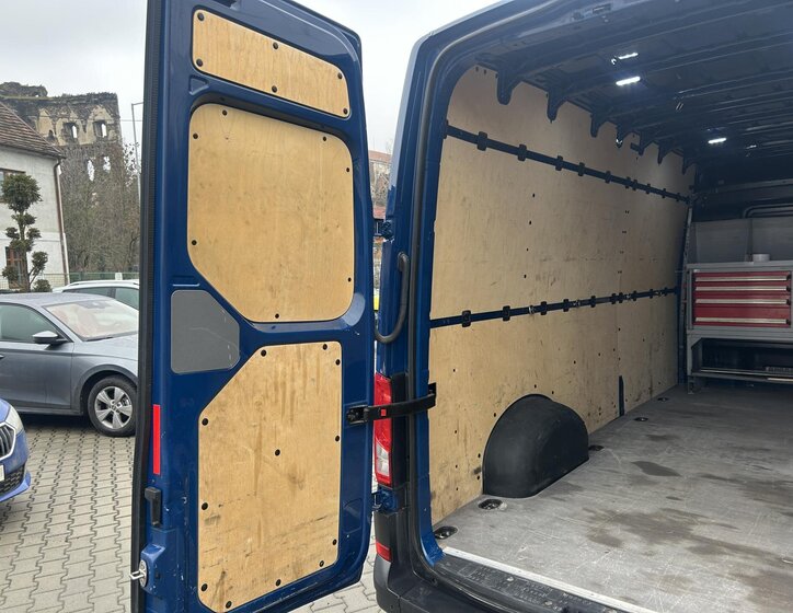 Volkswagen Crafter Užitková 2,0 l 103 kw