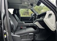 Land Rover Defender SUV / Terénní 3,0 l 147 kw