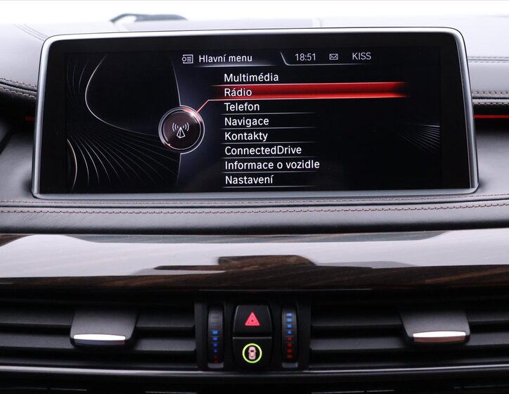 BMW X6 SUV / Terénní 3,0 l 230 kw