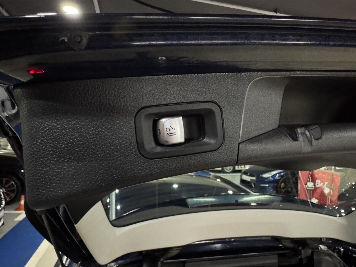 Mercedes-Benz Třídy C Kombi 1,6 l 100 kw