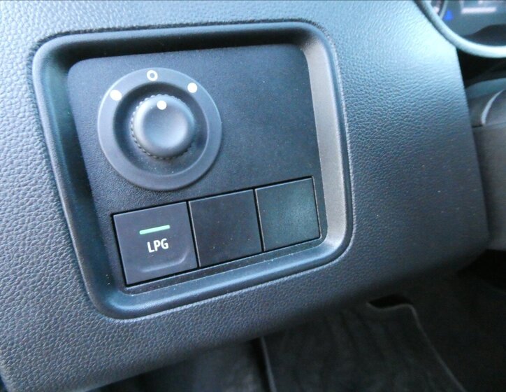 Dacia Duster SUV / Terénní 999,0 67 kw