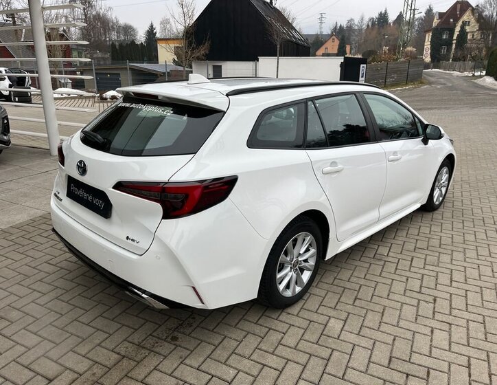 Toyota Corolla Kombi 1,8 l 72 kw