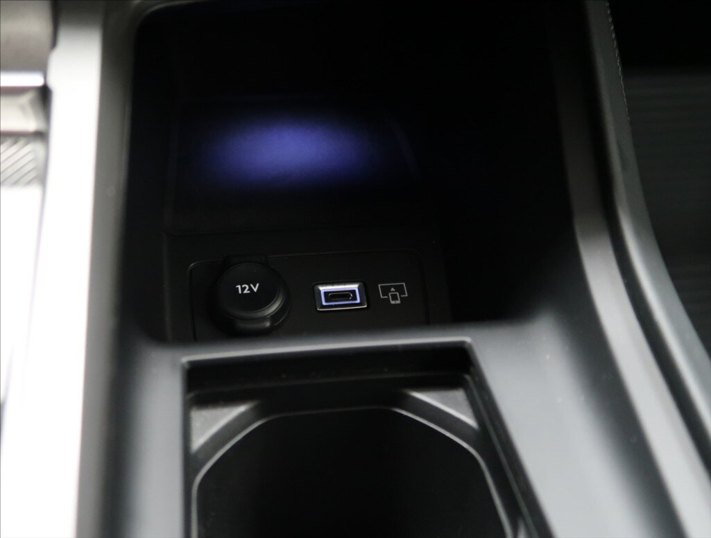 Peugeot 308 Kombi 1,2 l 96 kw