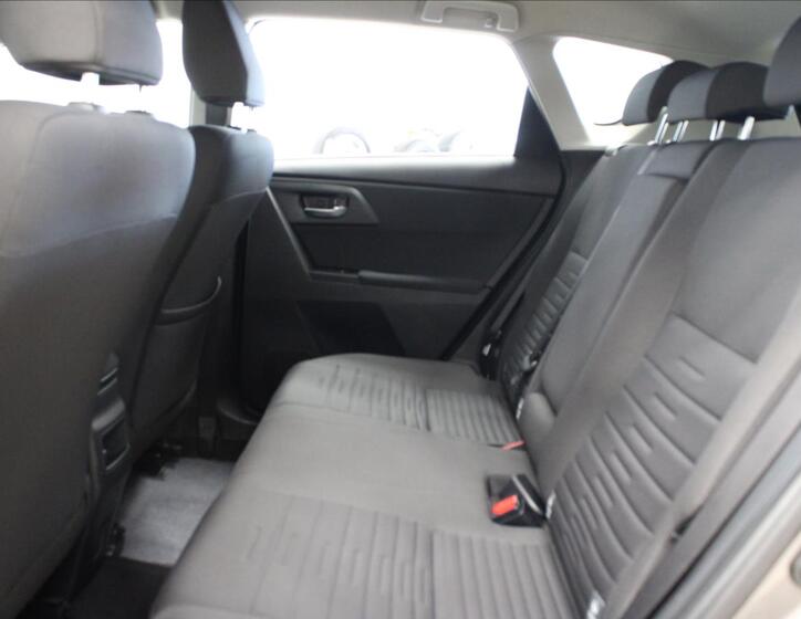 Toyota Auris 14