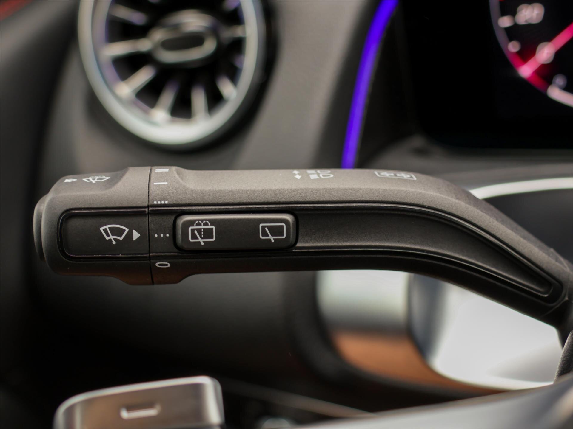 Mercedes-Benz GLB SUV 2,0 l 110 kw