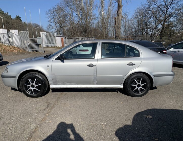 Škoda Octavia Liftback 1,4 l 55 kw