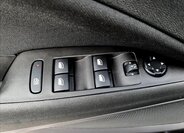 Opel Crossland X SUV / Terénní 1,5 l 75 kw