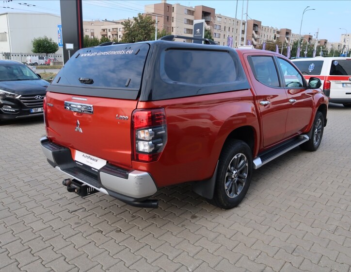 Mitsubishi L200 4