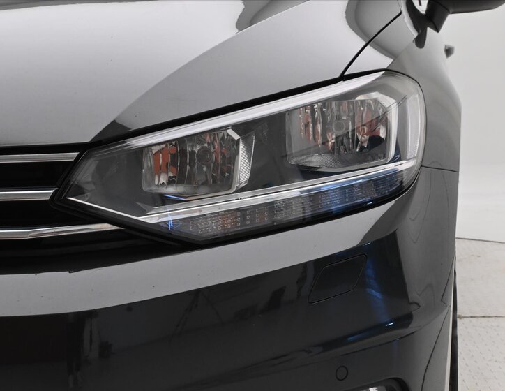 Volkswagen Touran MPV 2,0 l 110 kw