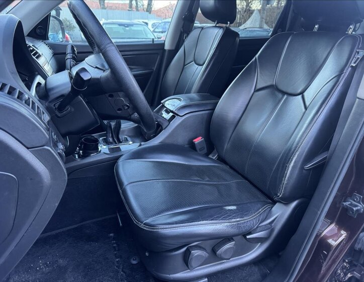 SsangYong Rexton SUV 2,0 l 114 kw