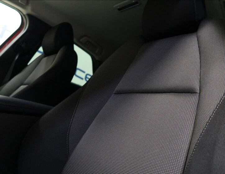 Mazda CX-30 SUV / Terénní 2,0 l 90 kw