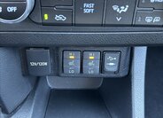 Toyota Auris Kombi 1,6 l 98 kw