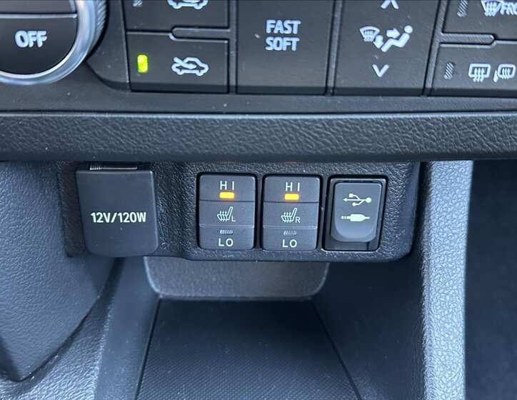 Toyota Auris Kombi 1,6 l 98 kw