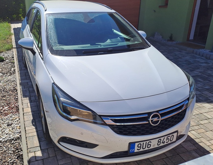 Opel Astra 1