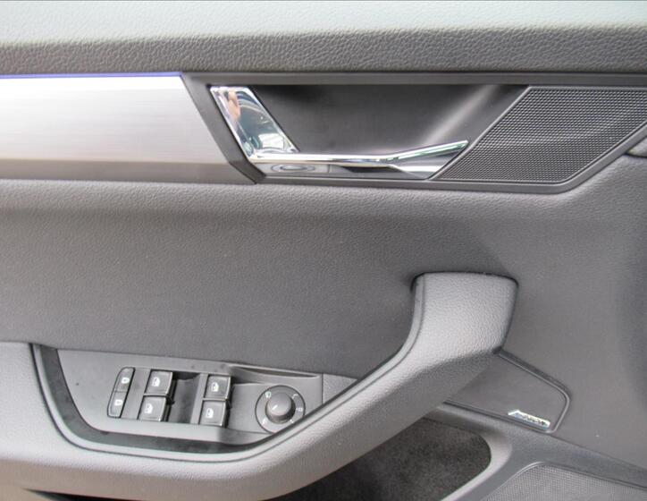 Škoda Superb Kombi 2,0 l 140 kw