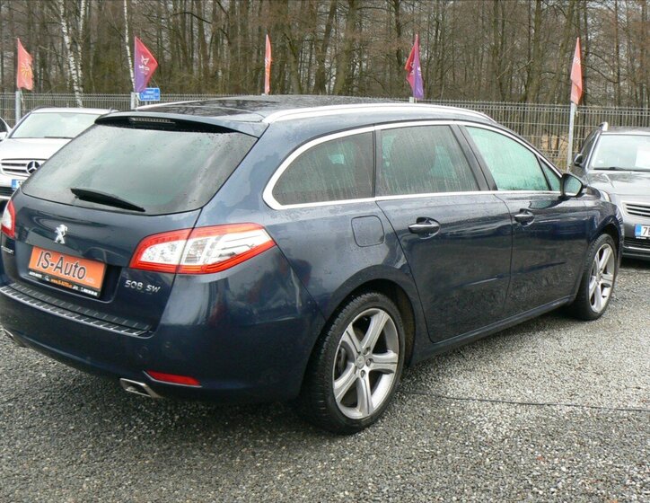 Peugeot 508 Kombi 2,2 l 150 kw