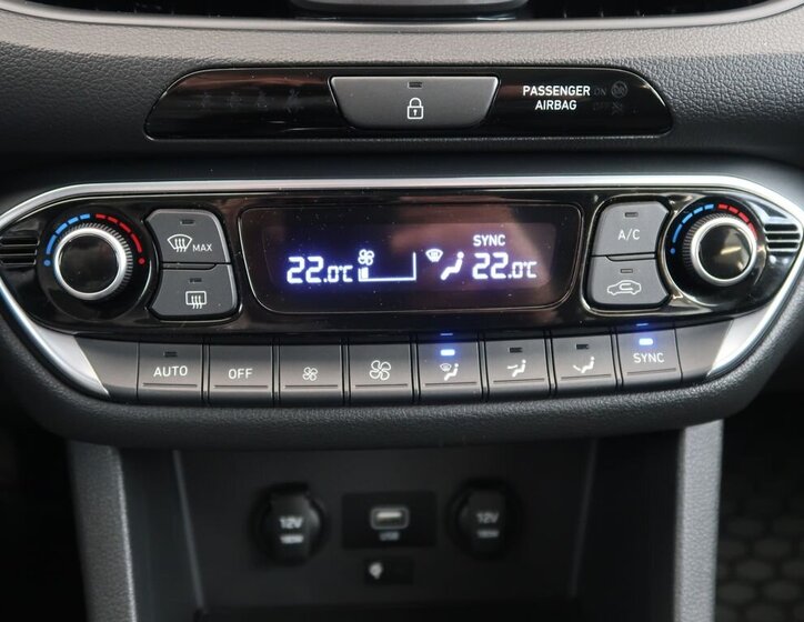 Hyundai i30 Kombi 1,5 l 118 kw