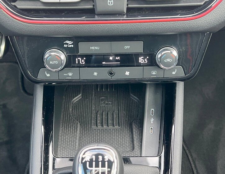 Škoda Scala Hatchback 1,0 l 85 kw