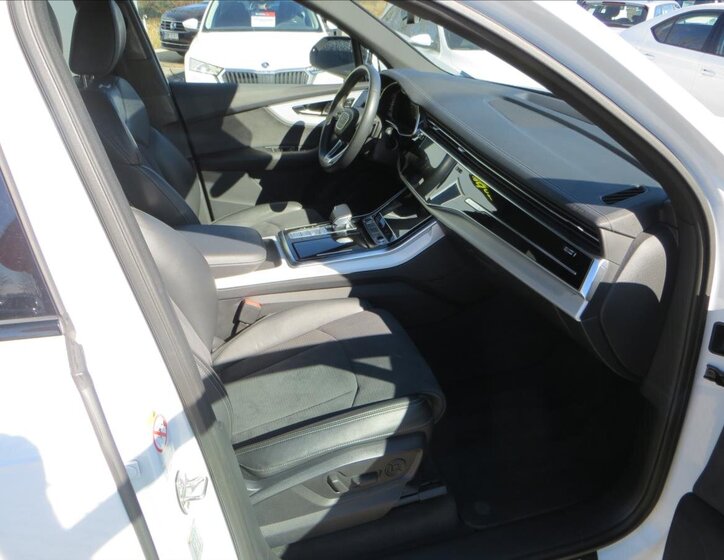 Audi Q7 SUV / Terénní 3,0 l 210 kw