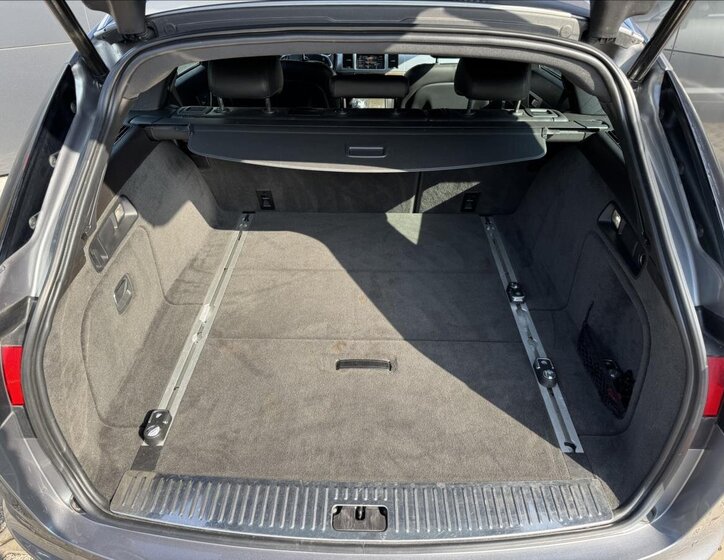 Jaguar XF Kombi 2,2 l 120 kw