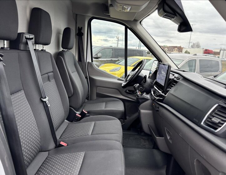 Ford Transit Skříň 2,0 l 96 kw