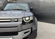 Land Rover Defender 27