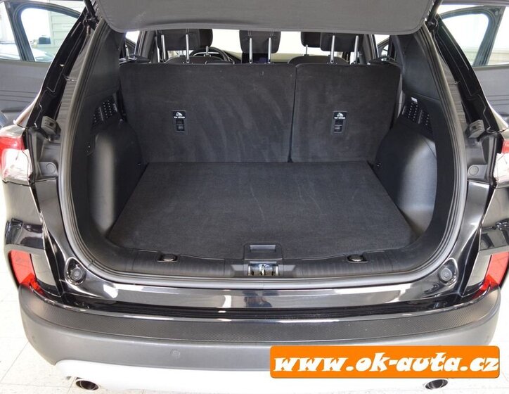 Ford Kuga SUV / Terénní 2,5 l 112 kw