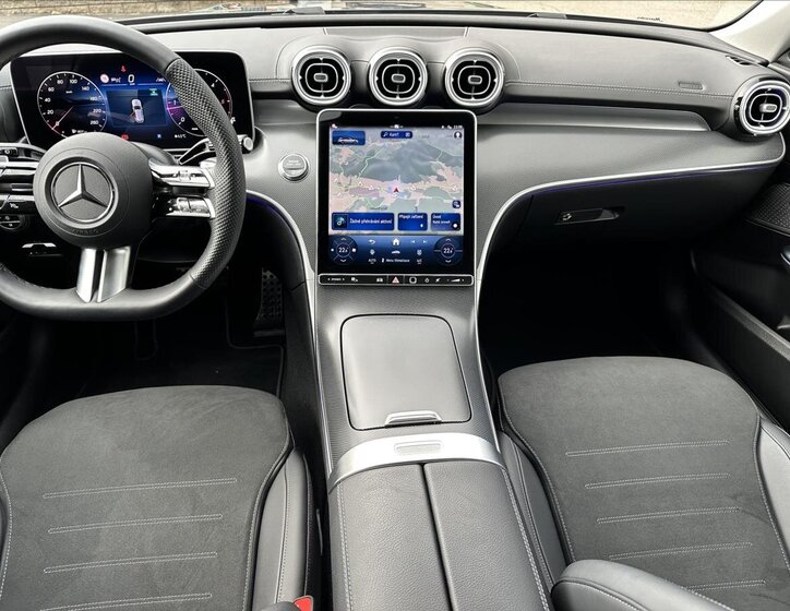 Mercedes-Benz Třídy C Kombi 2,0 l 147 kw