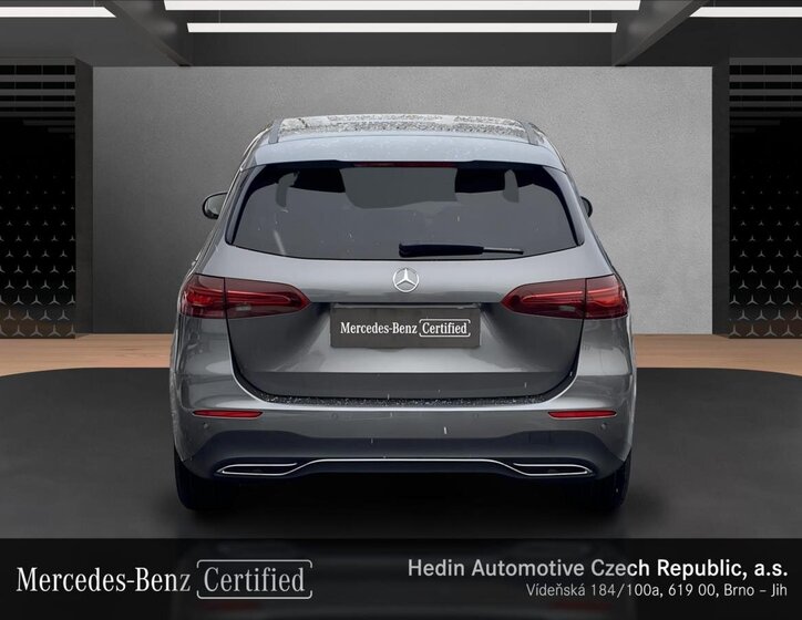 Mercedes-Benz Třídy B Hatchback 1,3 l 120 kw