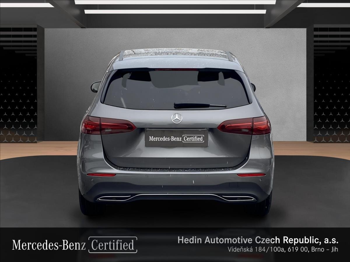 Mercedes-Benz Třídy B Hatchback 1,3 l 120 kw