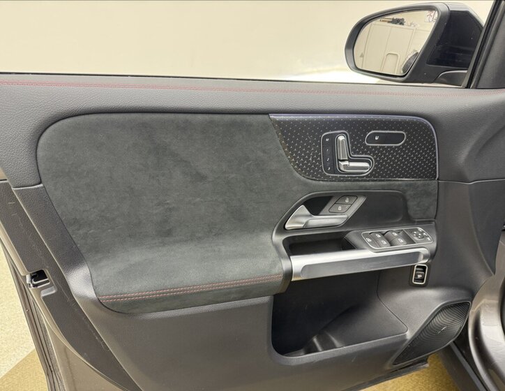 Mercedes-Benz EQB SUV / Terénní 0,0 168 kw