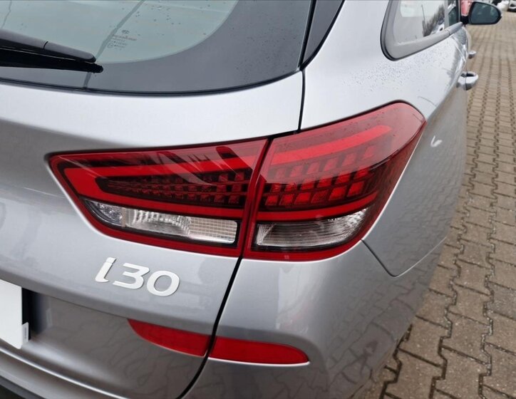 Hyundai i30 Kombi 1,5 l 71 kw