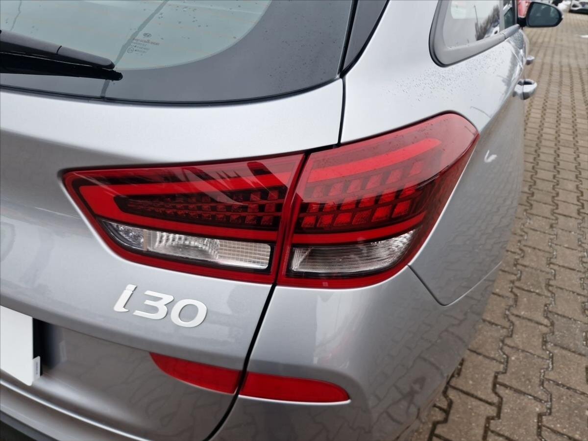 Hyundai i30 Kombi 1,5 l 71 kw