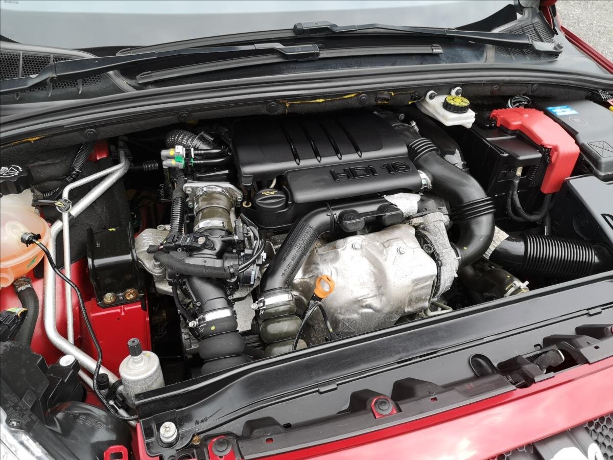 Peugeot 308 Kombi 1,6 l 80 kw
