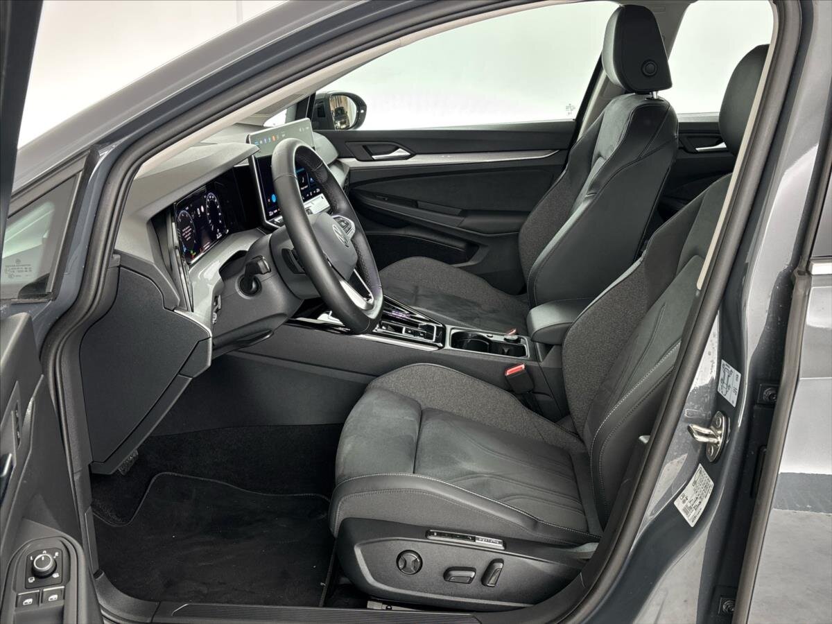 Volkswagen Golf Kombi 1,5 l 110 kw