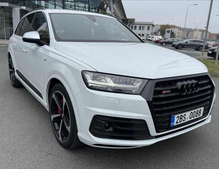 Audi SQ7 SUV / Terénní 4,0 l 320 kw