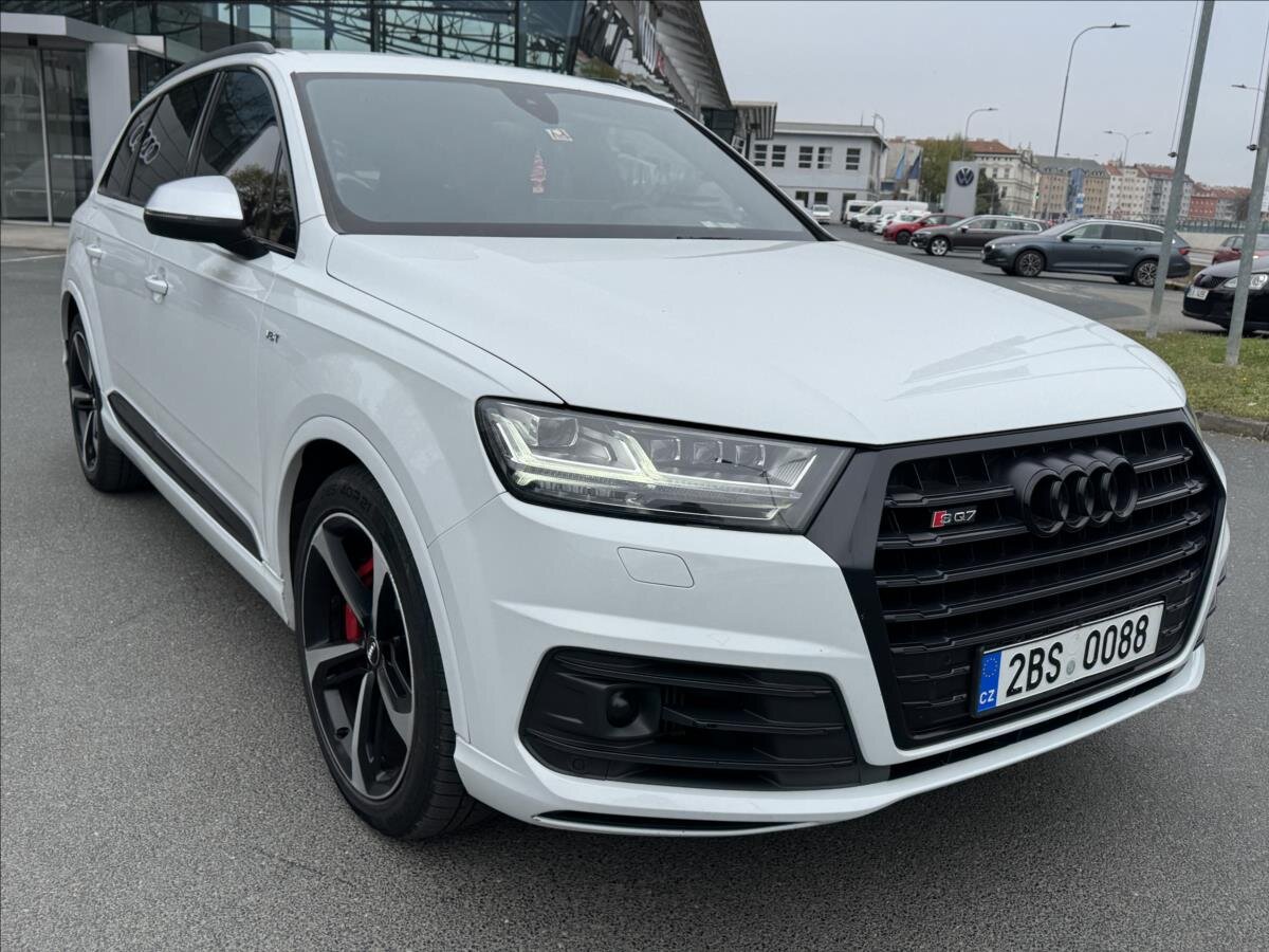 Audi SQ7 SUV / Terénní 4,0 l 320 kw