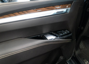 Cadillac Escalade 17