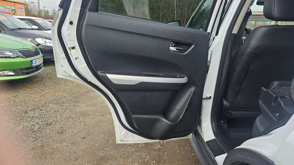 Suzuki Vitara SUV / Terénní 1,6 l 88 kw